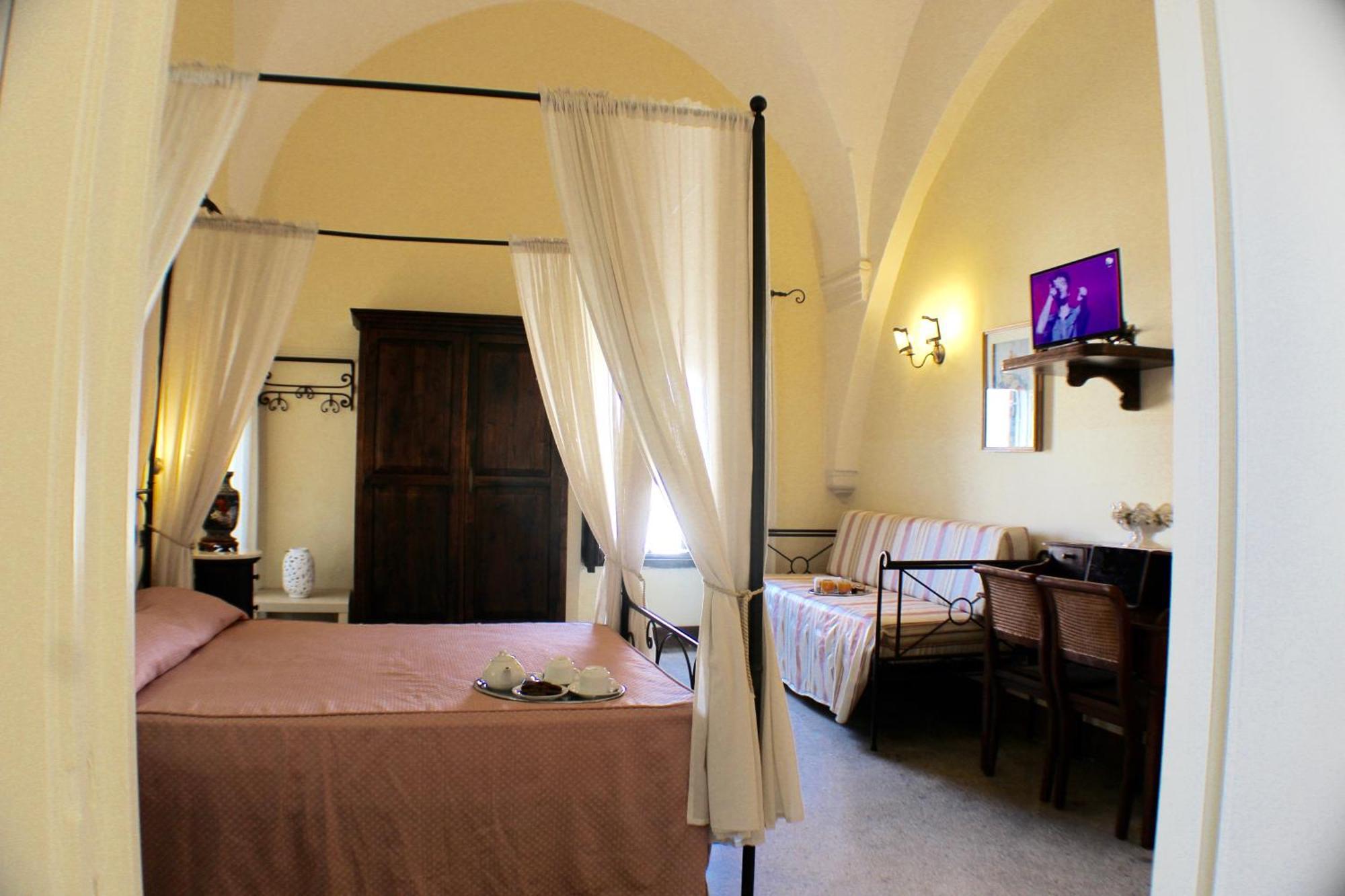 Bed and Breakfast Palazzo Senape De Pace Gallipoli Exterior foto