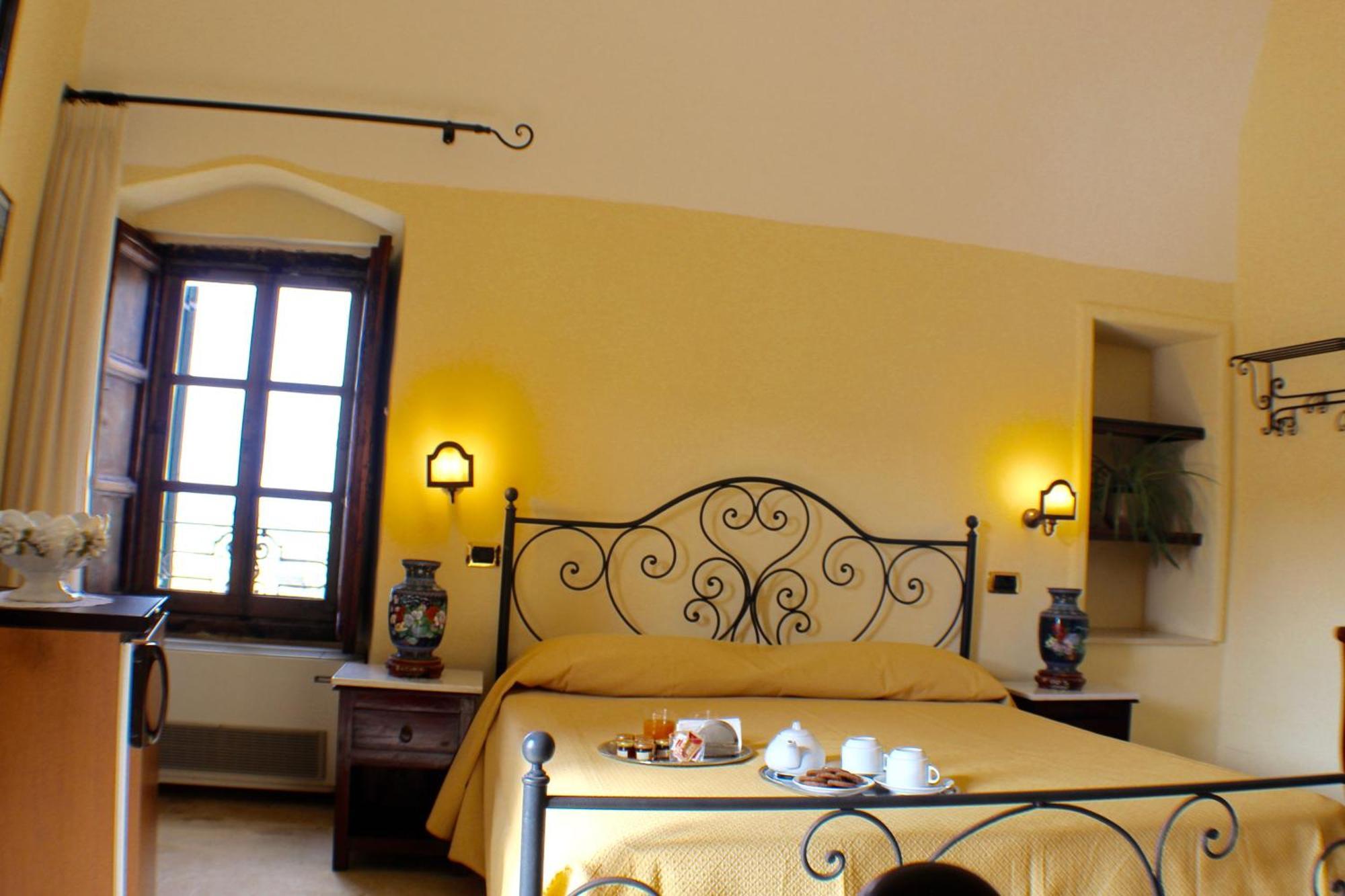 Bed and Breakfast Palazzo Senape De Pace Gallipoli Exterior foto