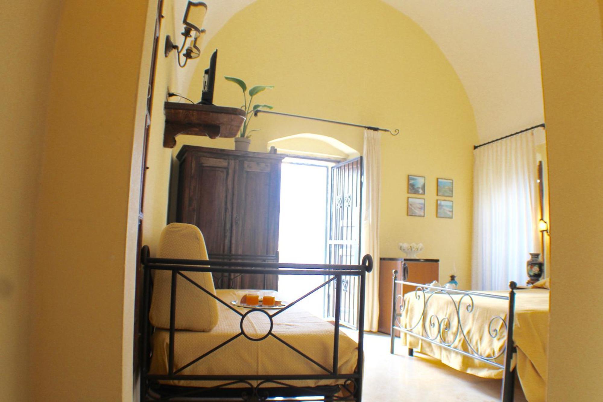 Bed and Breakfast Palazzo Senape De Pace Gallipoli Exterior foto